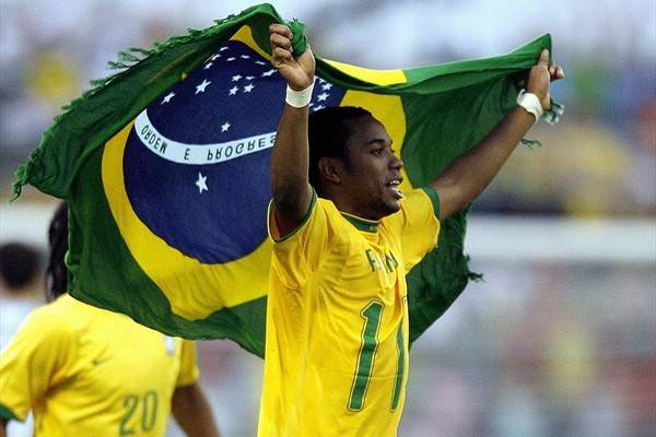 Атрибутика бразильской сборной по футболу